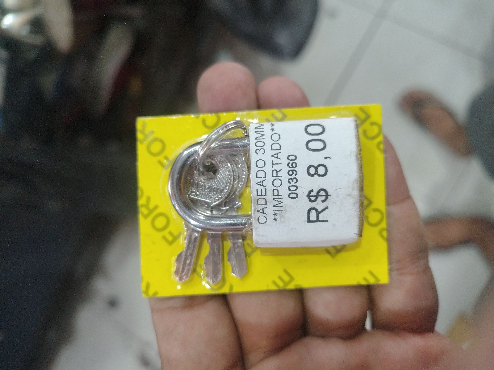 CADEADO IMPORTADO 30mm 3 CHAVES